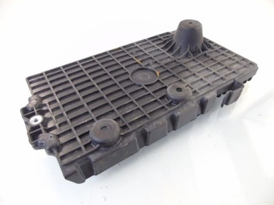 Volvo v40 ii основание аккумулятор 31301934 фото №1