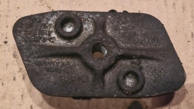 Вкладка кронштейн підрамник range rover vogue l405 cpla3d079ad фото №1