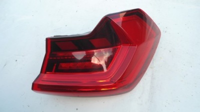 Лампа права задня задня w крила audi a1 82a фото №1