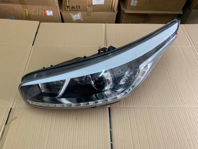 Лампа led ліва kia ceed ii 92101-a2220 фото №1