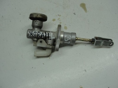 Помпа сцепления x-trail t30 2.5 фото №1
