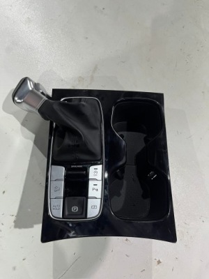 Домкрат рамка панель передач hyundai tucson iv 1,6 t-gdi 86406-n7100 фото №1