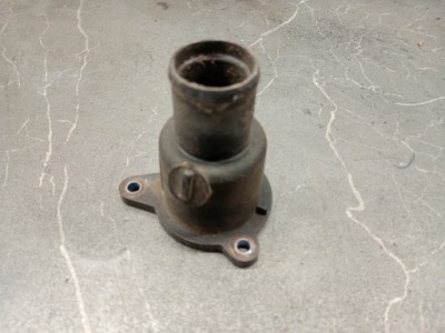 8200578089 корпус термостата dacia sandero фото №1