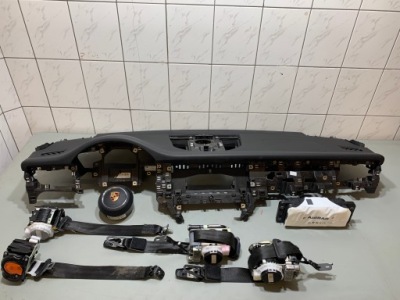 Консоль приборная панель оригинал porsche macan 95b czarna комплект оригинал фото №1