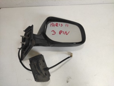 Toyota yaris ii зеркало правое 3 pin фото №1