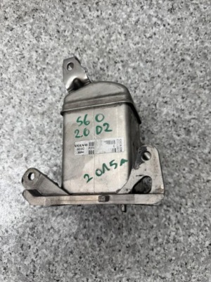 Радиатор выхлопных газов egr volvo s60 2 2.0 d фото №1