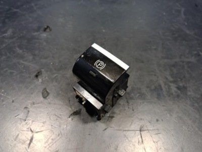 Jeep compass ii lift переключатель тормоза ручного 00609497730 фото №1