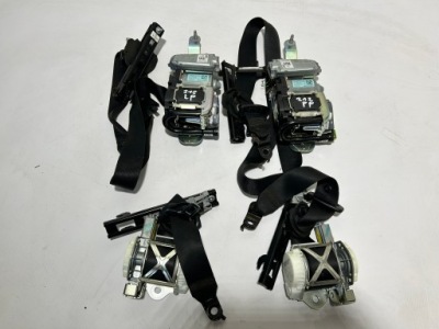 Ремені перед задній лівий правий комплект mercedes w212 універсал фото №1