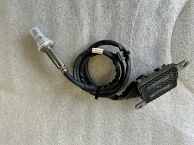 Датчик лямбда-зонд vw 04l907807ad.... фото №1