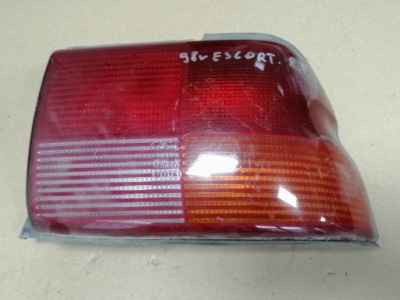 Лампа правий задній задня ford escort 98 фото №1