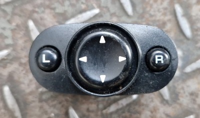 Перемикач дзеркал pt cruiser фото №1