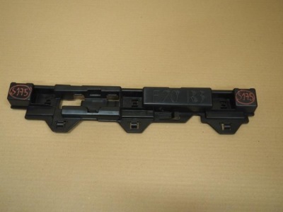 Направляющая кронштейн накладки порога правое bmw f20 7240916 фото №1