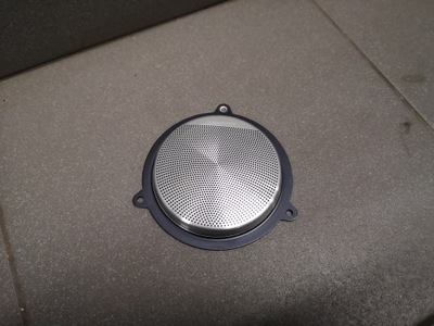 Накладка динамика задняя b&o audi a8 d3 фото №1