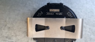 Nissan navara d40 pathfinder r51 датчик дощу 28536 eb30c фото №1