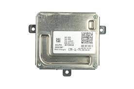 Audi q3 8u 15-18 блок управления led фото №1