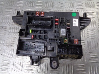 Коробка запобіжників opel insignia 2.0 cdti фото №1