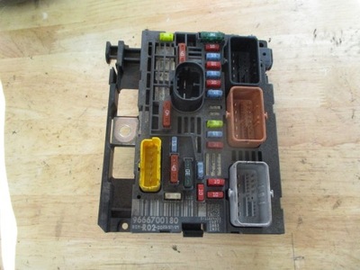 Peugeot citroen модуль bsm 9666700180 bsm r02 фото №1
