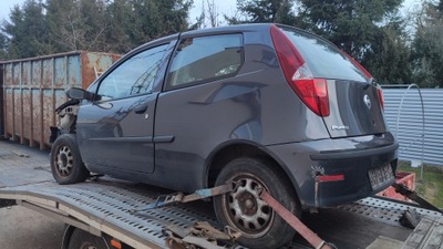 DANGTIS DURYS SPARNAS BUFERIS FIAT PUNTO II 2 FL 3-JŲ DURŲ 3 DURYS GRAFIT 681 