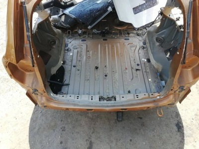 Pas задній піддон підлога dacia duster ii фото №1