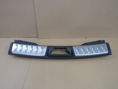 Jaguar f-pace накладка молдинг багажника задняя фото №1