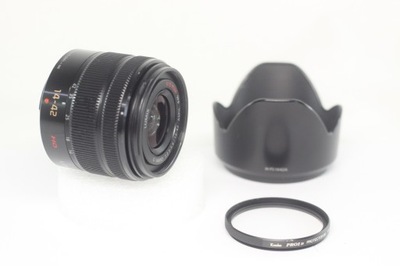 Panasonic LUMIX G VARIO 14-42mm F/3.5-5.6 H-FS1442A MEGA O.I.S Lens