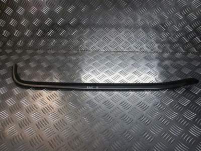 Молдинг двері правий перед rover 75 фото №1