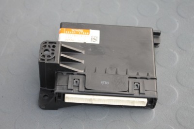 Модуль блок керування кондиціонера toyota prius iii 09- фото №1