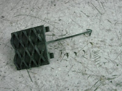 Заглушка бампера задняя mazda rx-8 f151-50ek1 фото №1