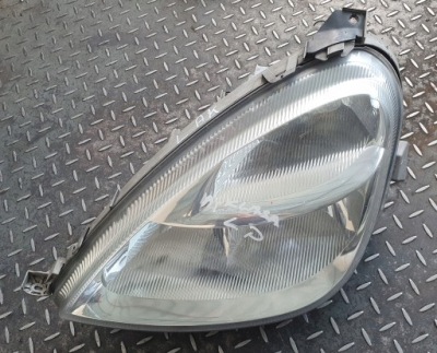 Лампа лівий перед mercedes a140 рестайлінг фото №1