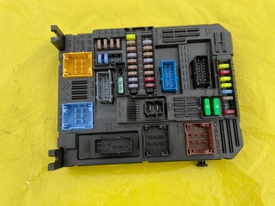 Peugeot 208 ii 1.2 коробка модуль bsi 2022r фото №1