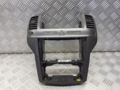 Консоль середня opel zafira b 13162552 фото №1