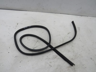 Прокладка двері лівий задня nissan micra k14 фото №1