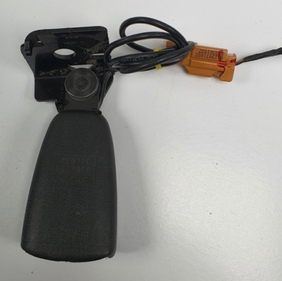 Кліпса поперечина лівий задня volvo v50 8664753 фото №1