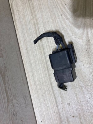 Реле range rover evoque l538 2.0 дизель v23136-b1001-x51 фото №1