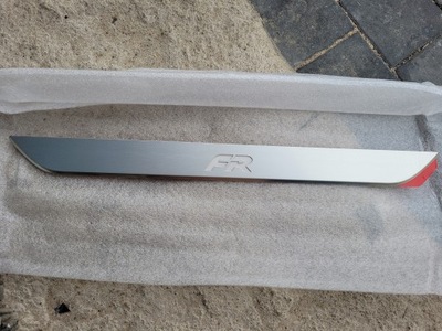 Seat leon iii fr ліва молдинг поріг led nowa oryg фото №1