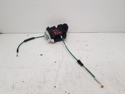 Hyundai i30 ii hb замок дверь правый задняя 2012- фото №1