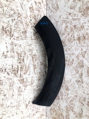 Накладка молдинг крила правий задня mazda cx3 фото №1