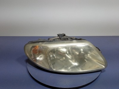 Voyager iv caravan фара правый eu 04857702ab фото №1