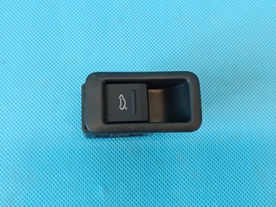 Audi a3 8y lift 1.5 tsi 85kw 2025 r кнопка электрический крышки 83a959831 фото №1