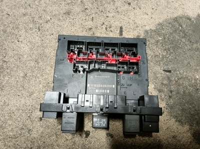 Модуль комфорту блок управління бортовою мережею audi 8p0907279n фото №1