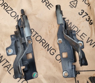 Петля капот правый левый перед land range rover discovery v l462 hy32-16800 фото №1