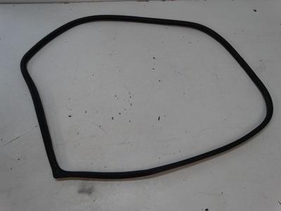 Прокладка кузовна двері лівий задня kia carens iv фото №1