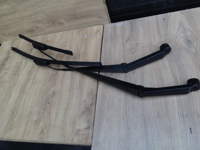 Suzuki celerio 2017 рычаги дворник перед комплект оригинал фото №1