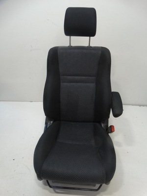 Сидіння пасажира перед toyota corolla verso 01-04r. фото №1