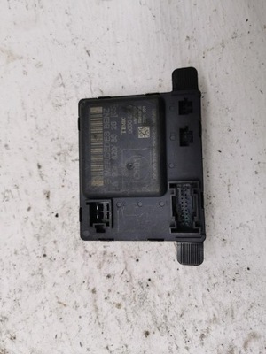 Модуль двері mercedes sprinter w906 a9068203526 фото №1