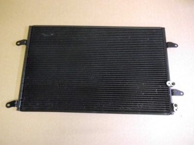 Vw phaeton радиатор кондиционера 3d0820411 фото №1