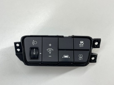 Панель переключатель света kia rio iv 2017- 84757-h8aa0 europa фото №1