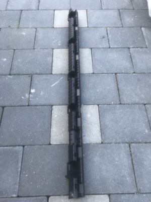 Volvo xc90 ii направляющая кронштейн порог правый перед фото №1