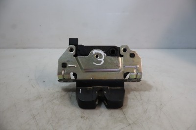 Замок кришки багажника opel zafira b фото №1