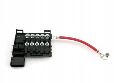 Корпус роз'єм запобіжників vw bora golf beetle фото №1